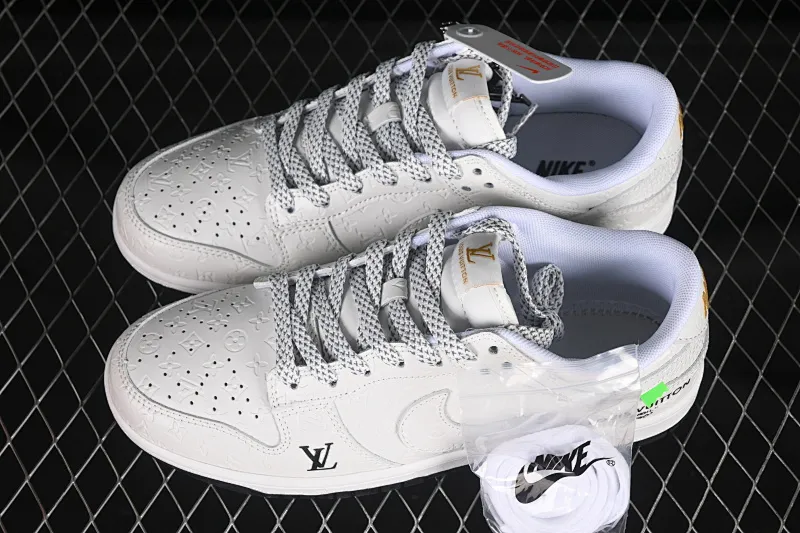 All categories Nk SB Dunk Series Nk SB Dunk Low High-end customized low-top sneakers Nike SB Dunk Low LV co-branded black and white dark print Anniversary high-end customized low-top casual sneakers XX3168-145